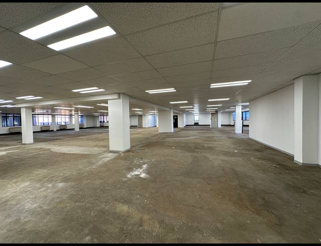 815M² OFFICE TO LET IN SANDTON CENTRAL